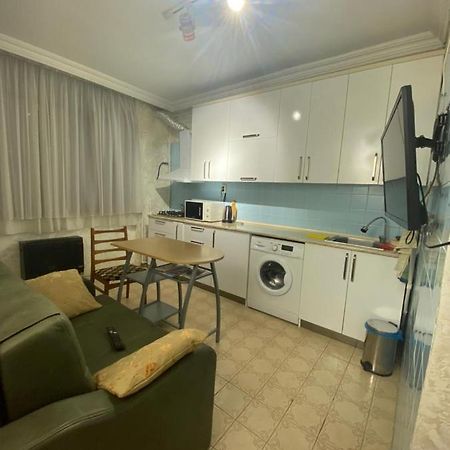 Apartment Ge Zvezda Batumi Eksteriør billede