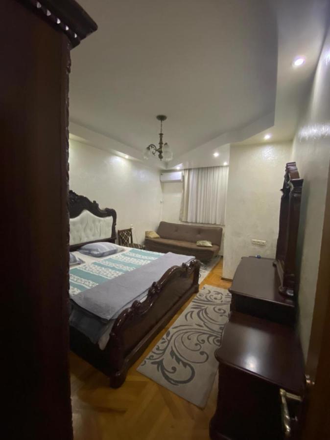 Apartment Ge Zvezda Batumi Eksteriør billede
