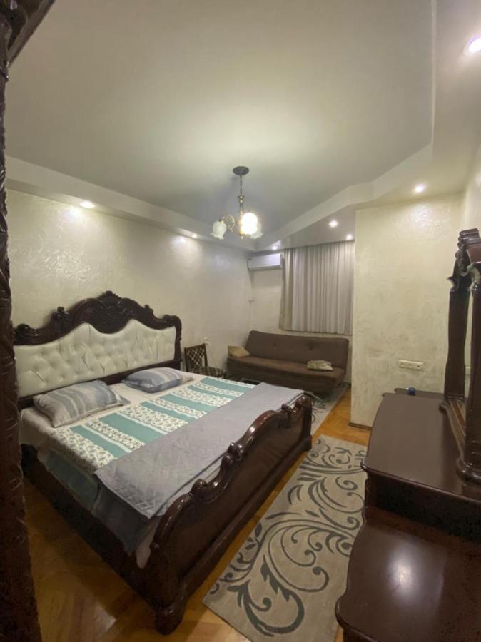 Apartment Ge Zvezda Batumi Eksteriør billede