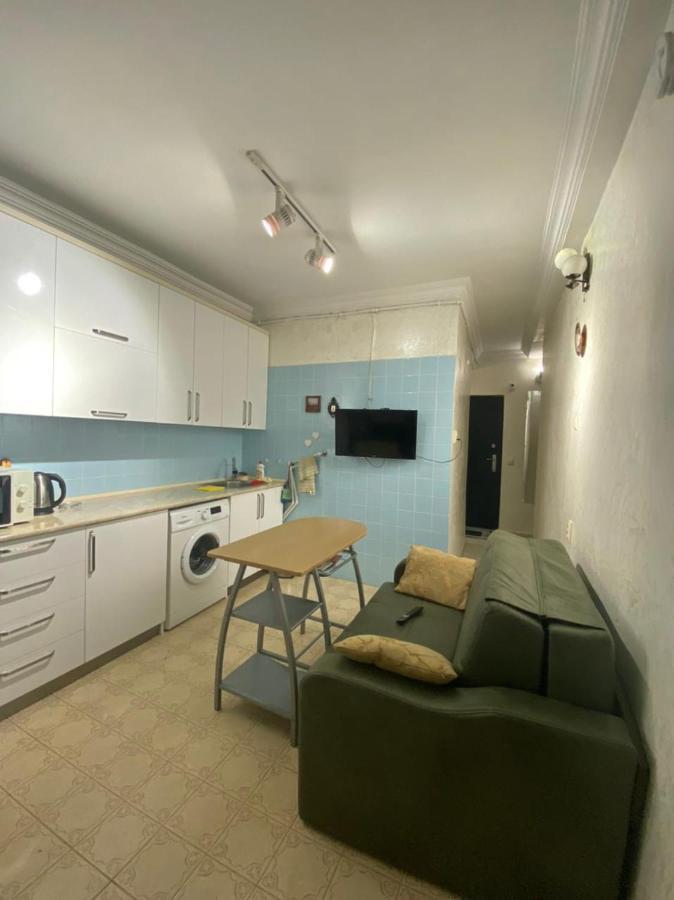 Apartment Ge Zvezda Batumi Eksteriør billede